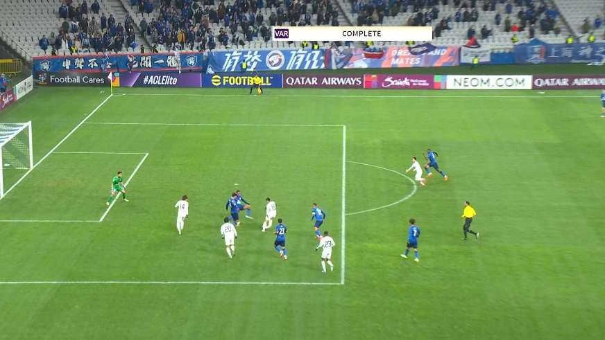 申花逃過一劫！鮑亞雄后場(chǎng)出球失誤，川崎前鋒破門越位在先無效！
