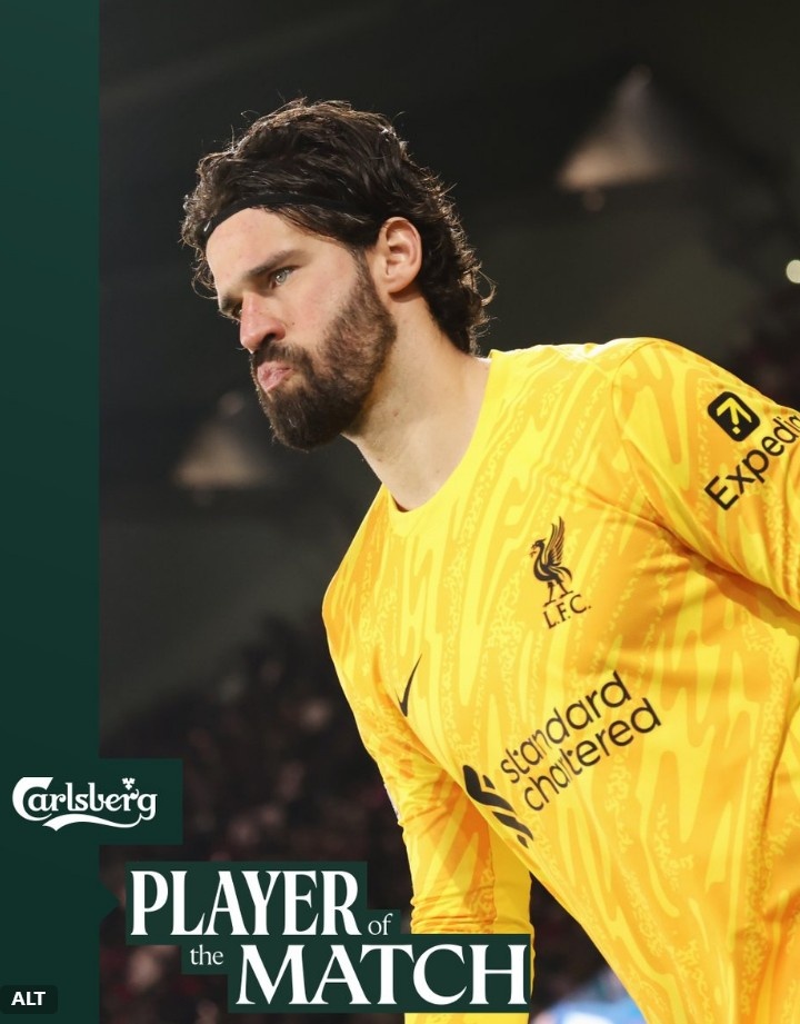 9次撲救力挽狂瀾！利物浦官方：阿利森當(dāng)選對(duì)陣巴黎隊(duì)內(nèi)最佳球員