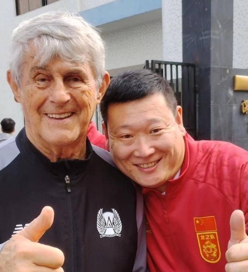 山東男子蹬三輪騎行700公里赴杭州看球：突破極限，回去騎不動了