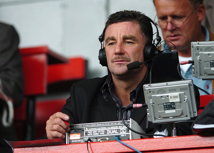 名宿：阿諾德加盟皇馬會(huì)祝他好運(yùn)，若他留隊(duì)續(xù)約我會(huì)非常高興