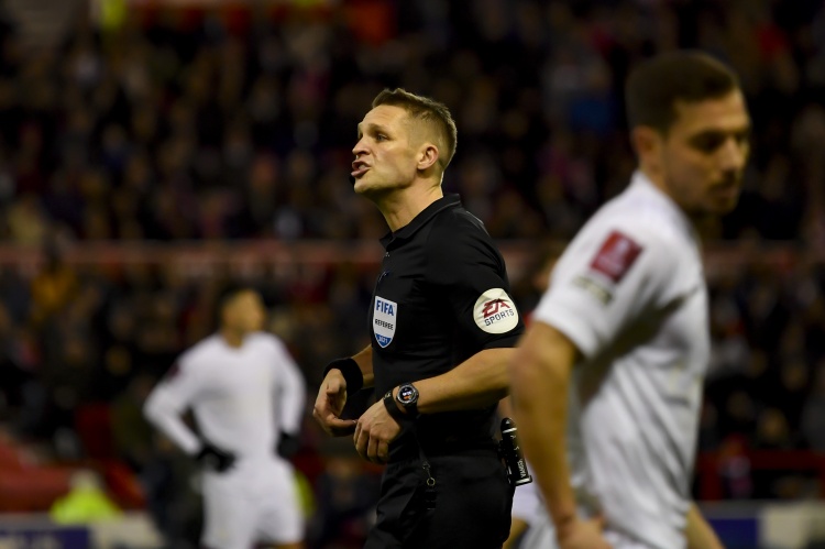 英超第30輪裁判：巴羅特執(zhí)法默西塞德德比，鮑森主裁切爾西戰(zhàn)熱刺