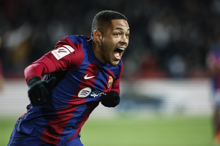 每體評羅克轉(zhuǎn)會(huì)：對巴薩是一個(gè)好消息，同時(shí)也體現(xiàn)了管理層的脆弱