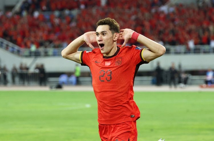 安永佳：拜合拉木絕對能在國家隊(duì)展現(xiàn)能力，希望國足晉級世界杯