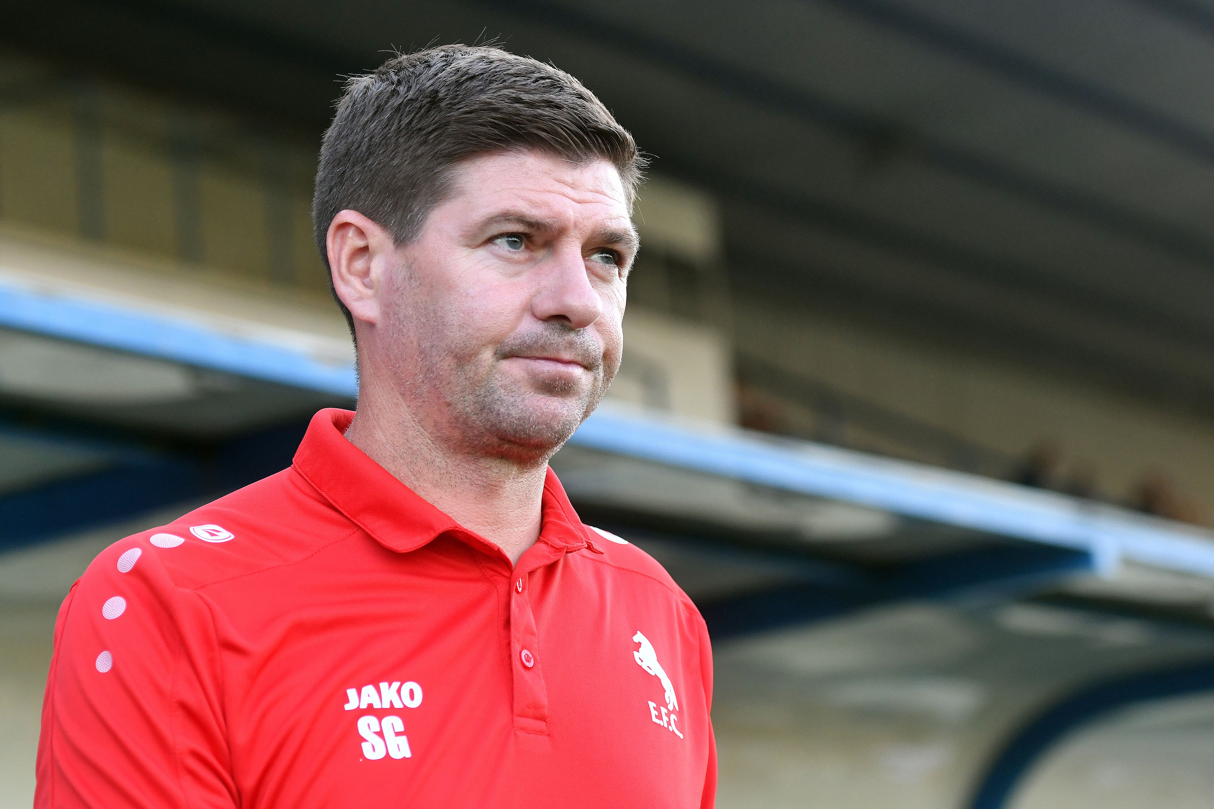 前助教夸贊杰拉德：他會(huì)為自己設(shè)定標(biāo)準(zhǔn)，并且非常的有感染力