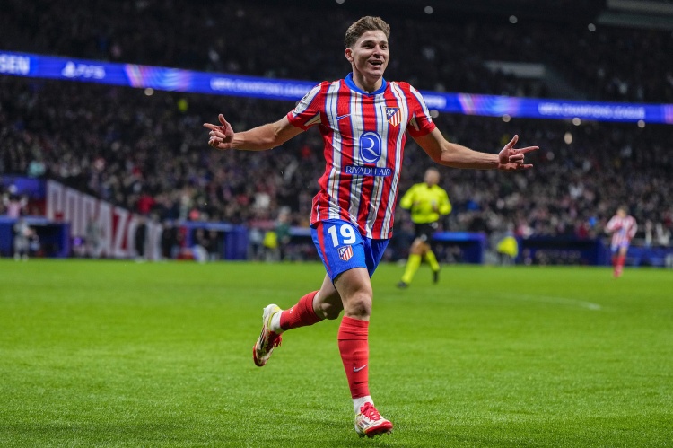 效力馬競(jìng)首個(gè)賽季歐冠攻入7球，阿爾瓦雷斯成迭戈-科斯塔后首人