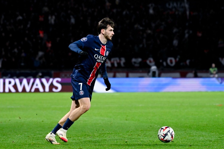 K77：今天巴黎本應(yīng)贏球或打平，但這就是足球