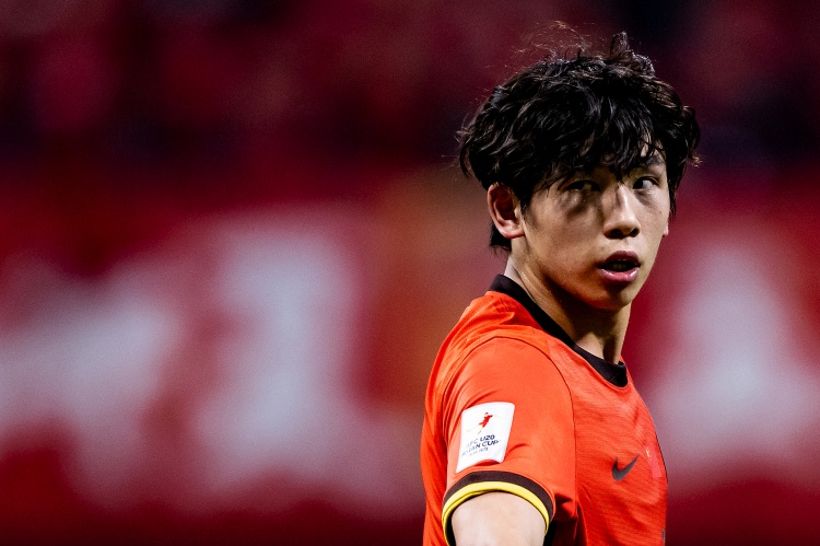 還需等待機會，18歲劉誠宇連續(xù)兩場無緣國足名單