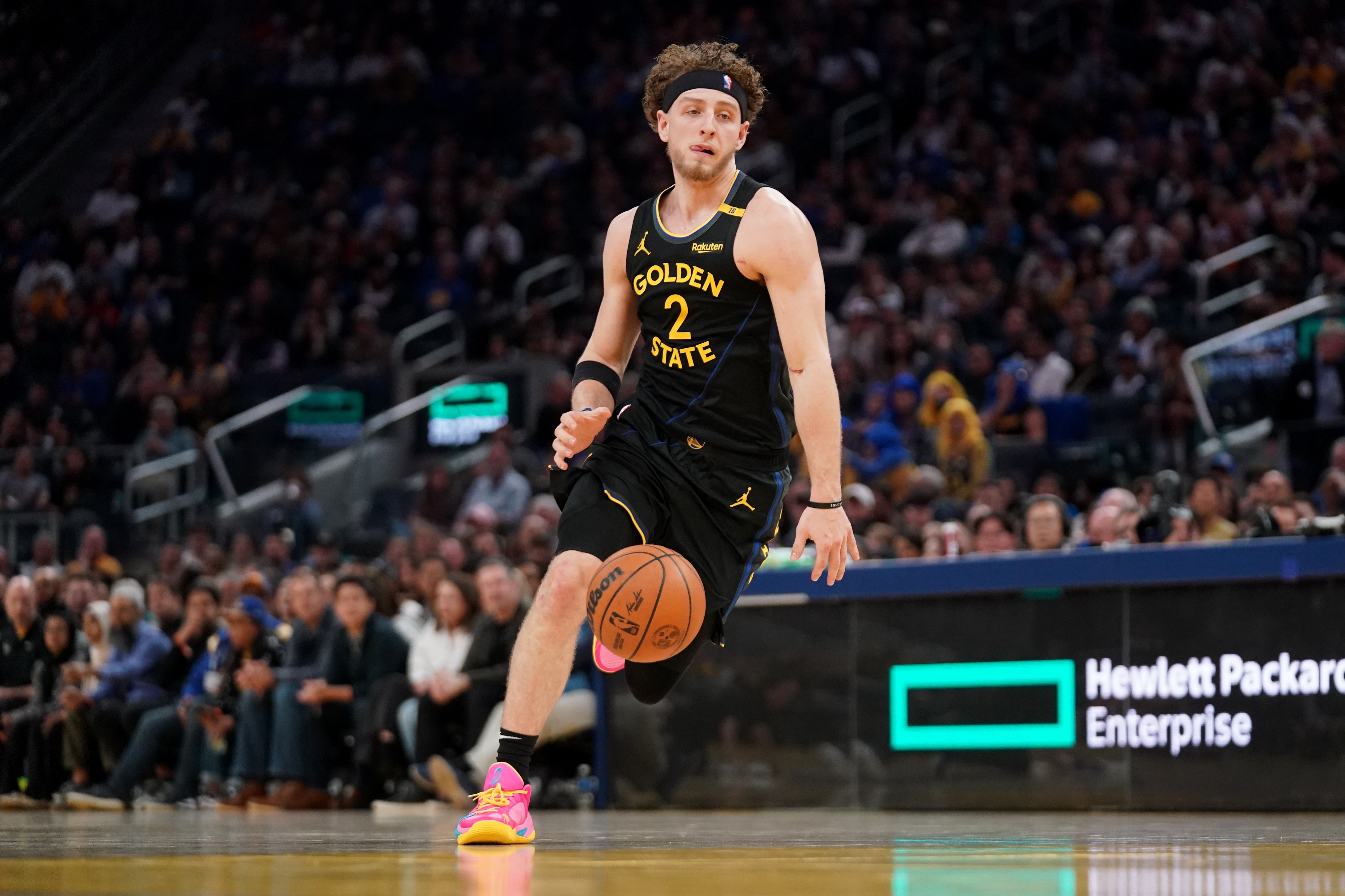 可圈可點！波杰姆斯基全場16投8中 貢獻(xiàn)19分5籃板4助攻1搶斷