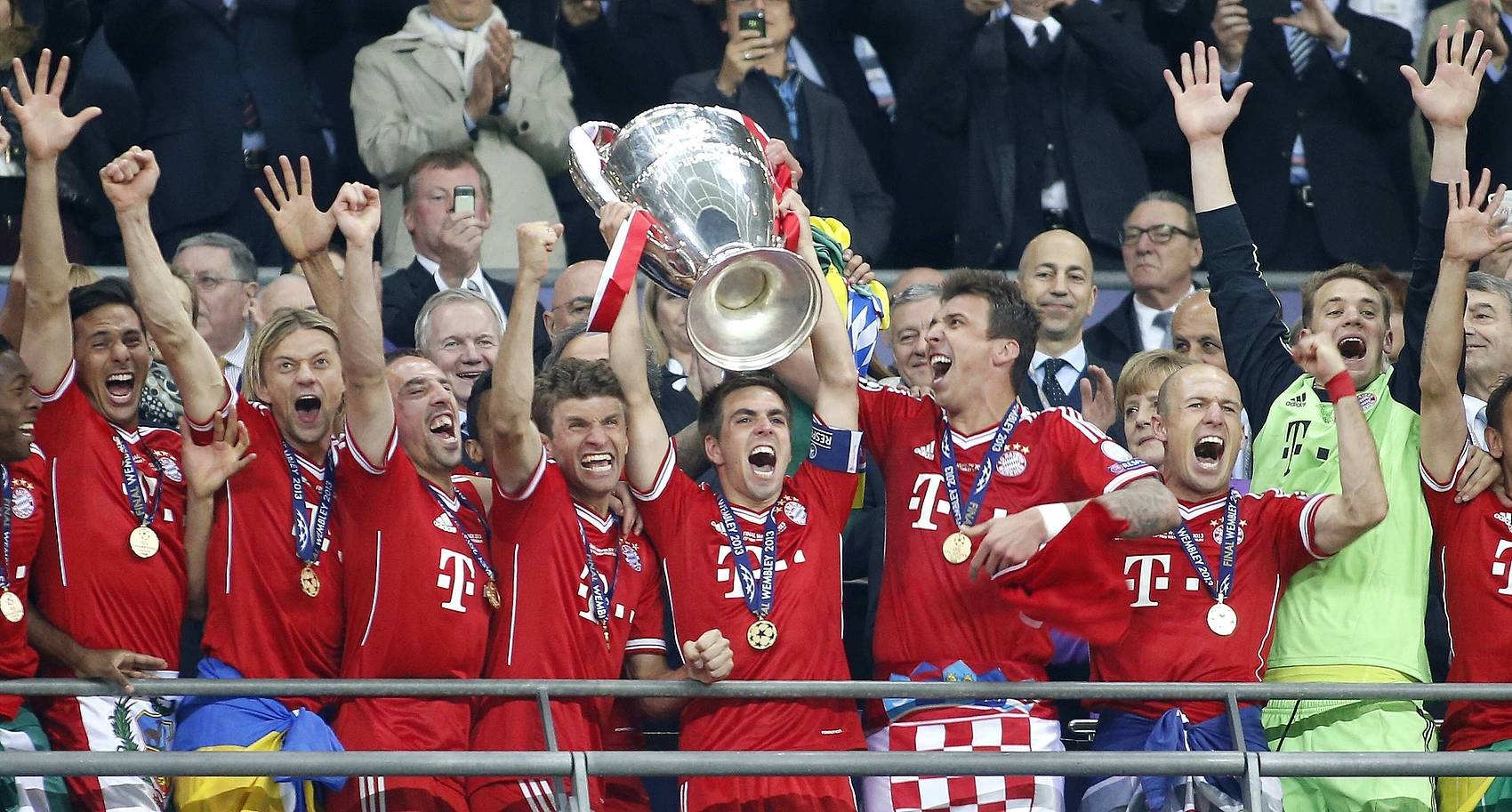 拜仁將隊(duì)史第9次在歐戰(zhàn)淘汰賽上演德國內(nèi)戰(zhàn)，此前3次被淘汰